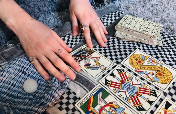 A Guide to Tarot